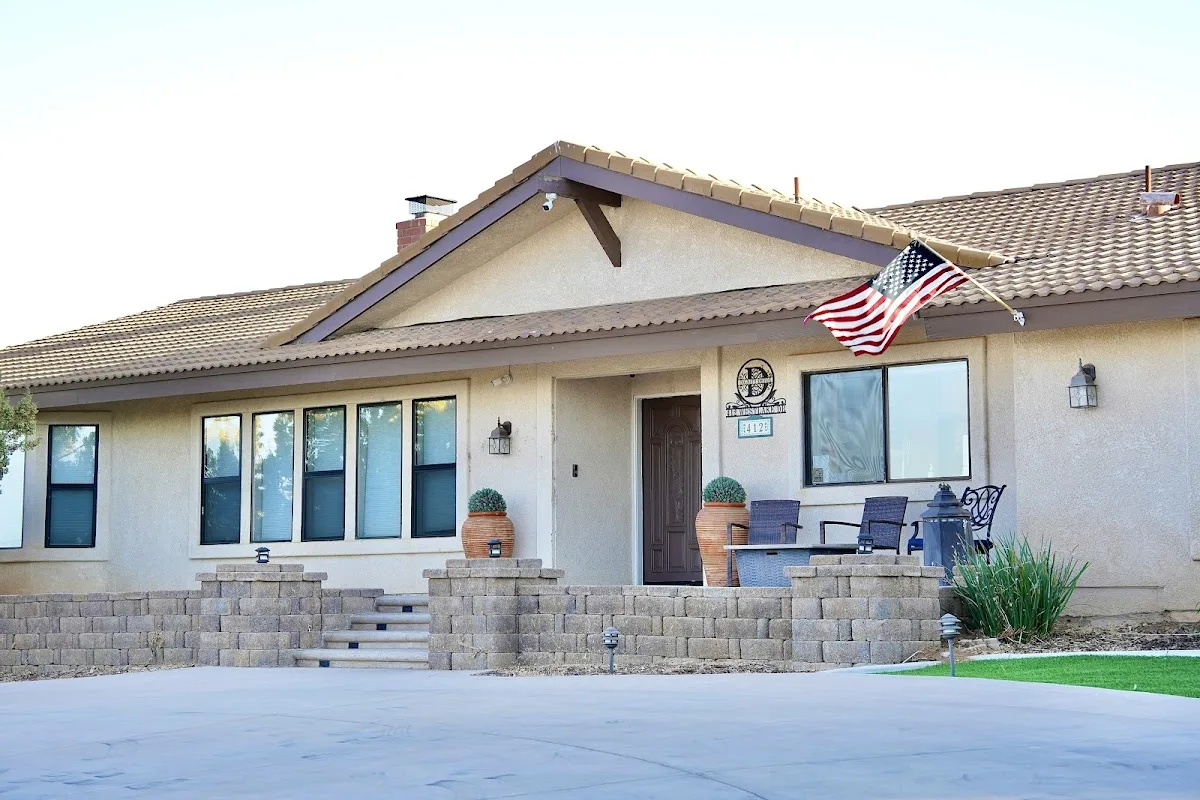 Dignity Detox Center - Photo 3