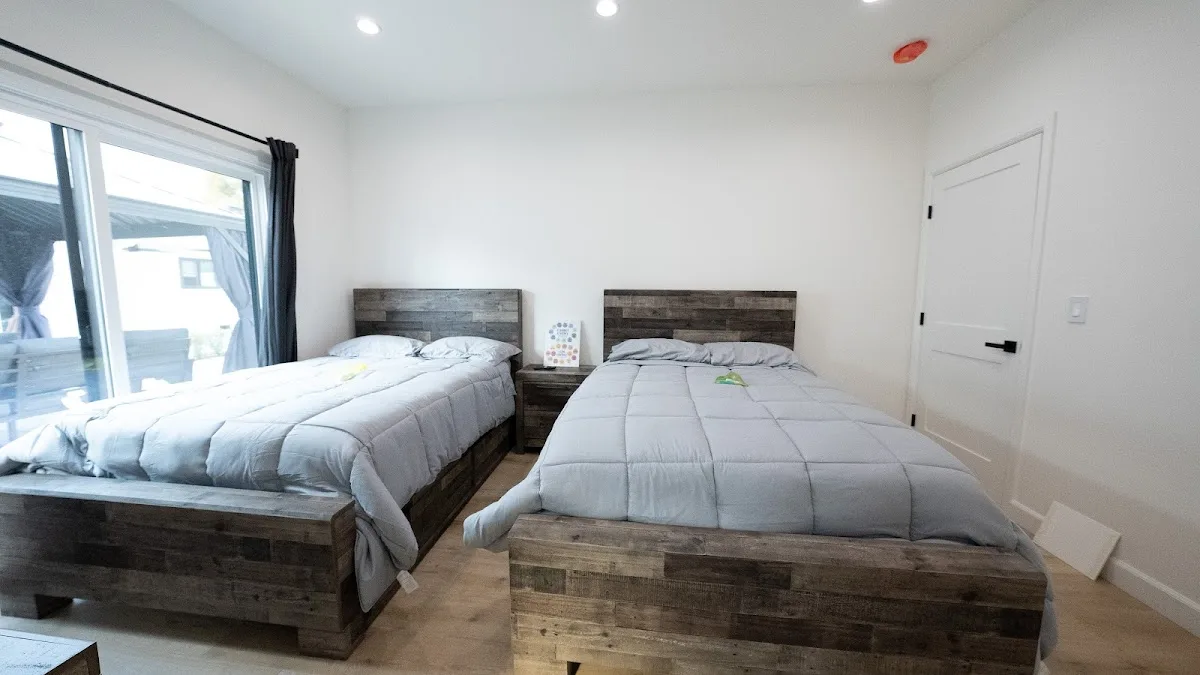 Bright Paths Recovery - Photo 4