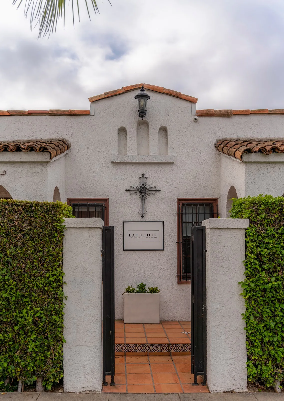 La Fuente Hollywood Treatment Center - Photo 5