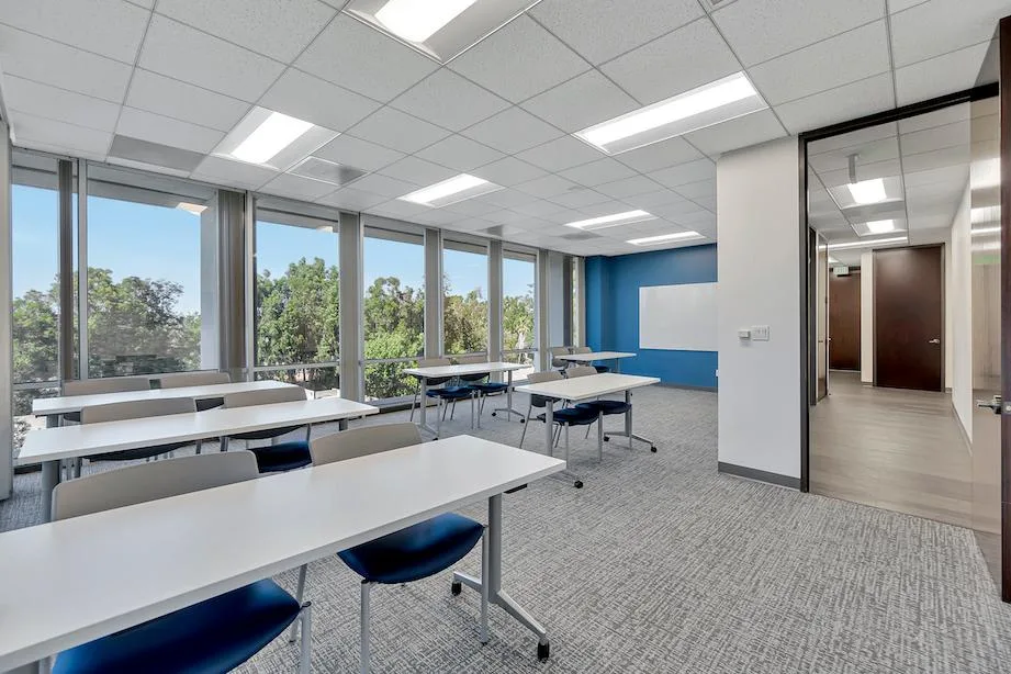 Clearview Outpatient - Woodland Hills - Photo 3