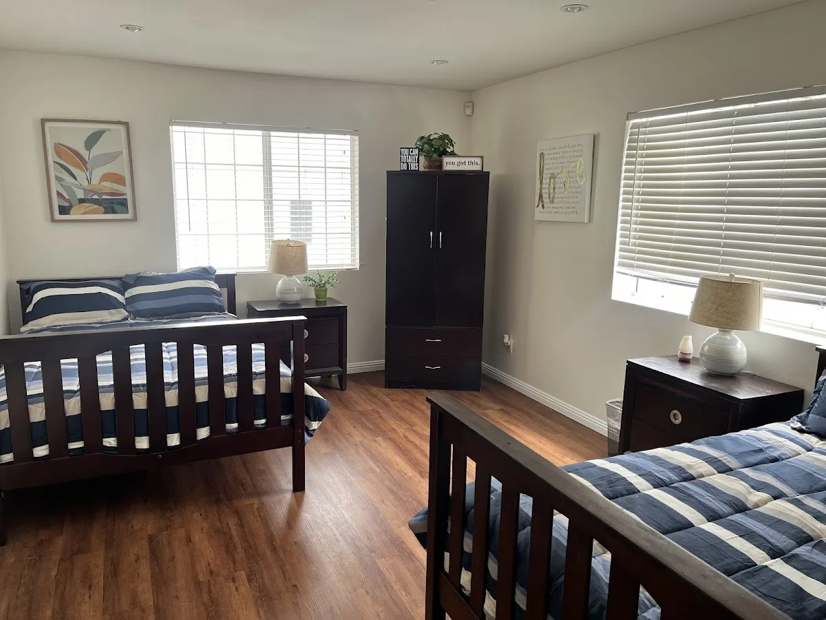 Elijah's House Iop Center - Photo 2