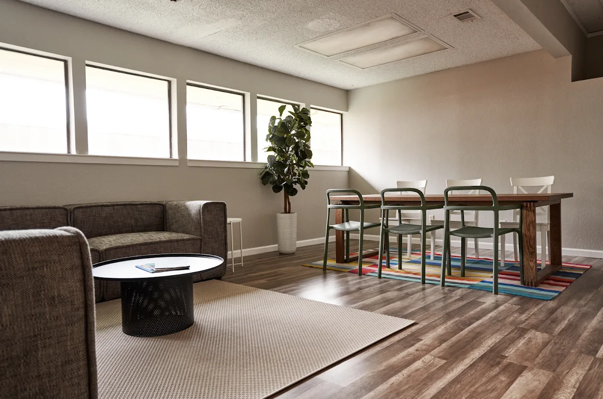 Little House Outpatient - Photo 3