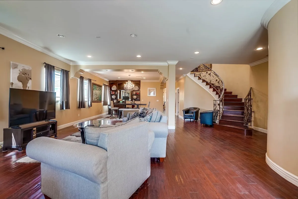 Design For Recovery - Sober Living in Los Angeles for Men - Photo 3