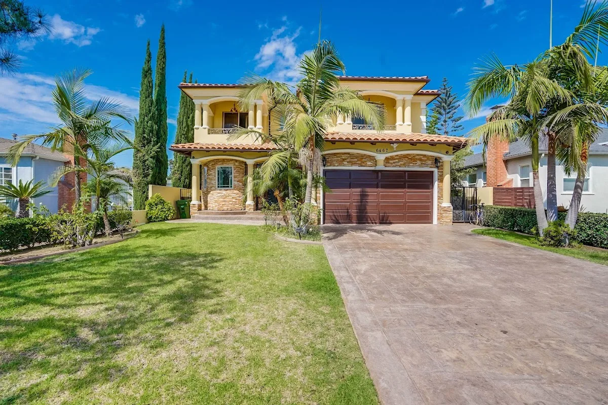 Design For Recovery - Sober Living in Los Angeles for Men - Photo 4