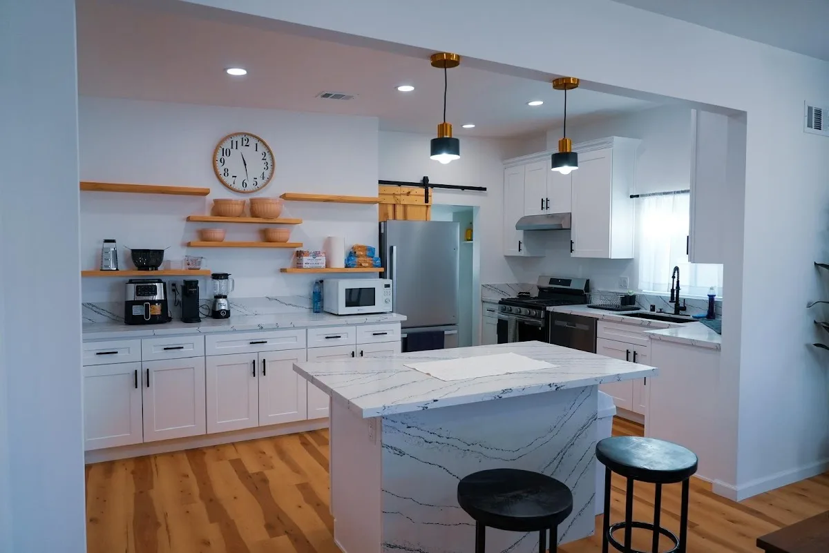 Bridges Recovery Co-Ed Sober Living Homes Los Angeles