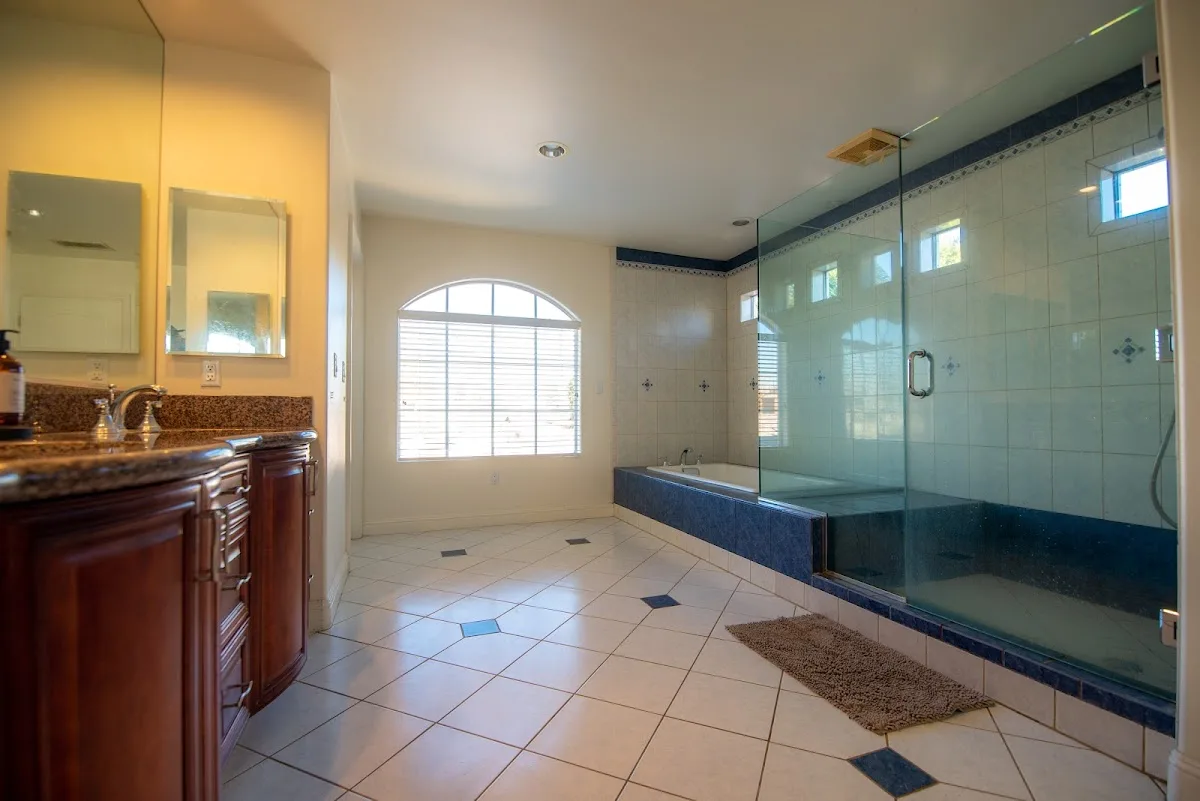 The Nook Sober Living in Los Angeles for Men - Photo 5