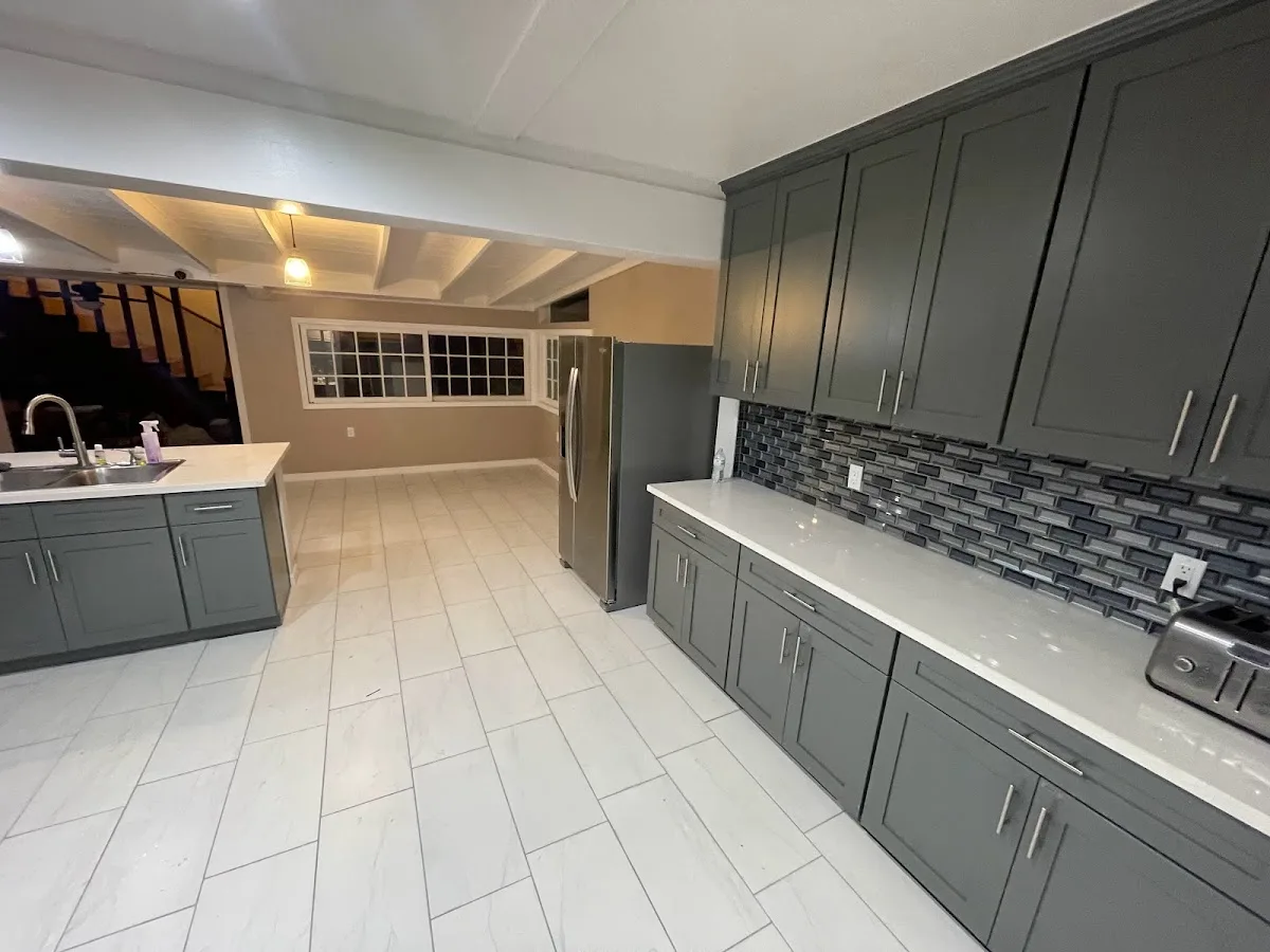 Coast Recovery Sober living Homes & Outpatient Treatment Center North Hollywood - Photo 3