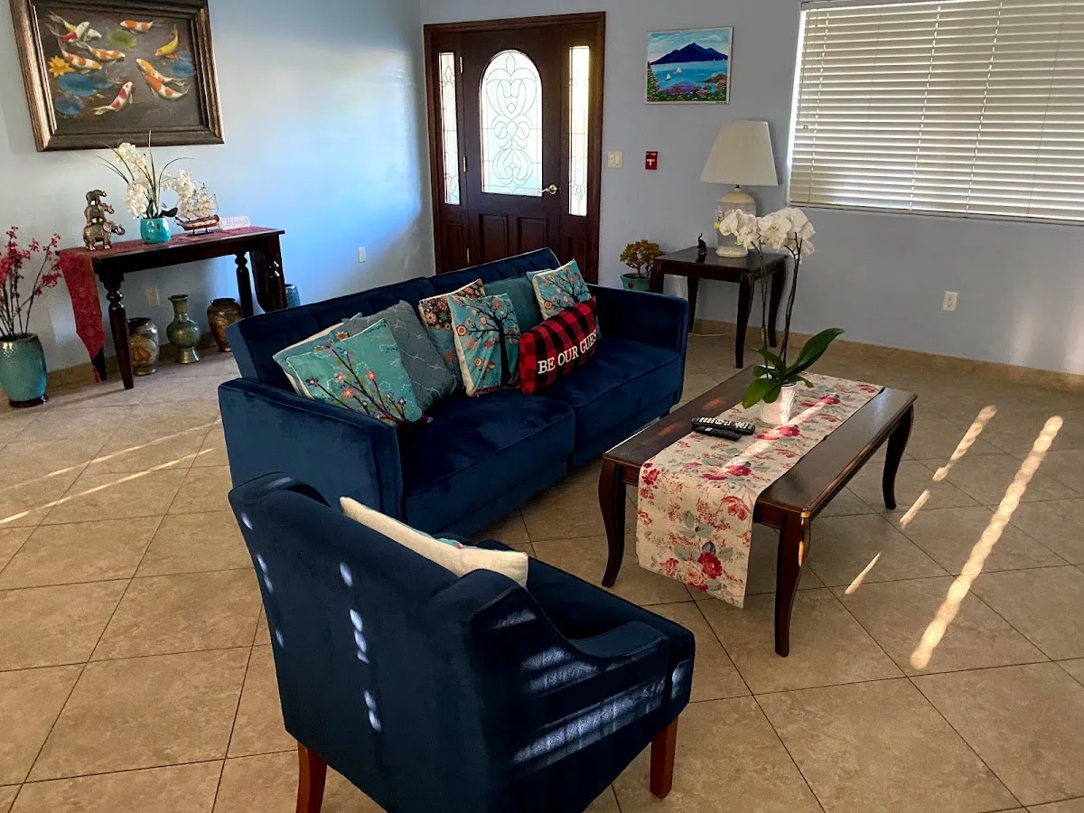 Coast Recovery Sober living Homes & Outpatient Treatment Center North Hollywood - Photo 4