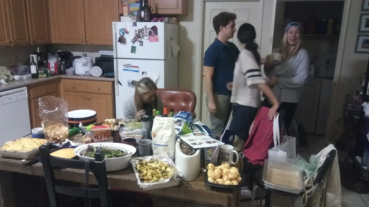 Van Ness Recovery House - Photo 2