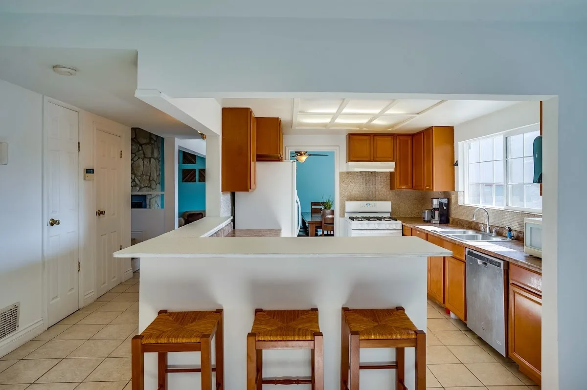 Design For Recovery - Los Angeles Sober Living - Photo 5