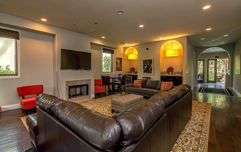 Epiphany Sober Women - Photo 4