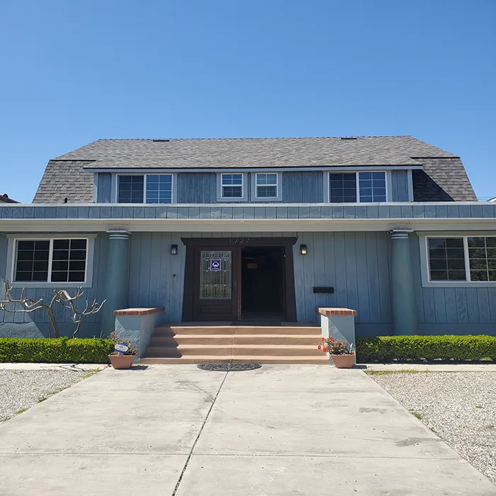 Donny's House Men's Sober Living