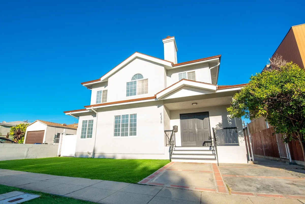 Living Now Sober Living Los Angeles - Photo 5