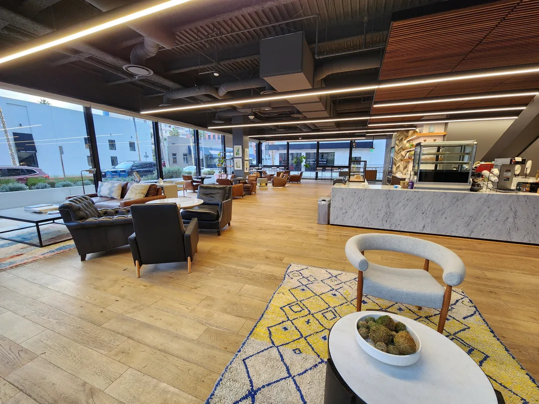 Synergy Empowering Recovery | DETOX PHP IOP SOBER LIVING, Alcohol & Drug Rehab in Beverly Hills | Addiction Treatment in CA - Photo 5