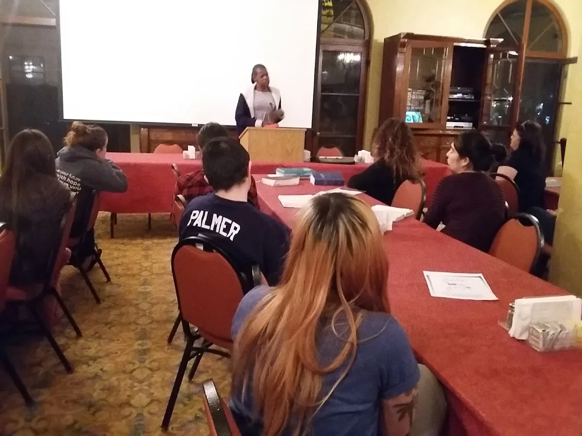 Hoving Home - Photo 3