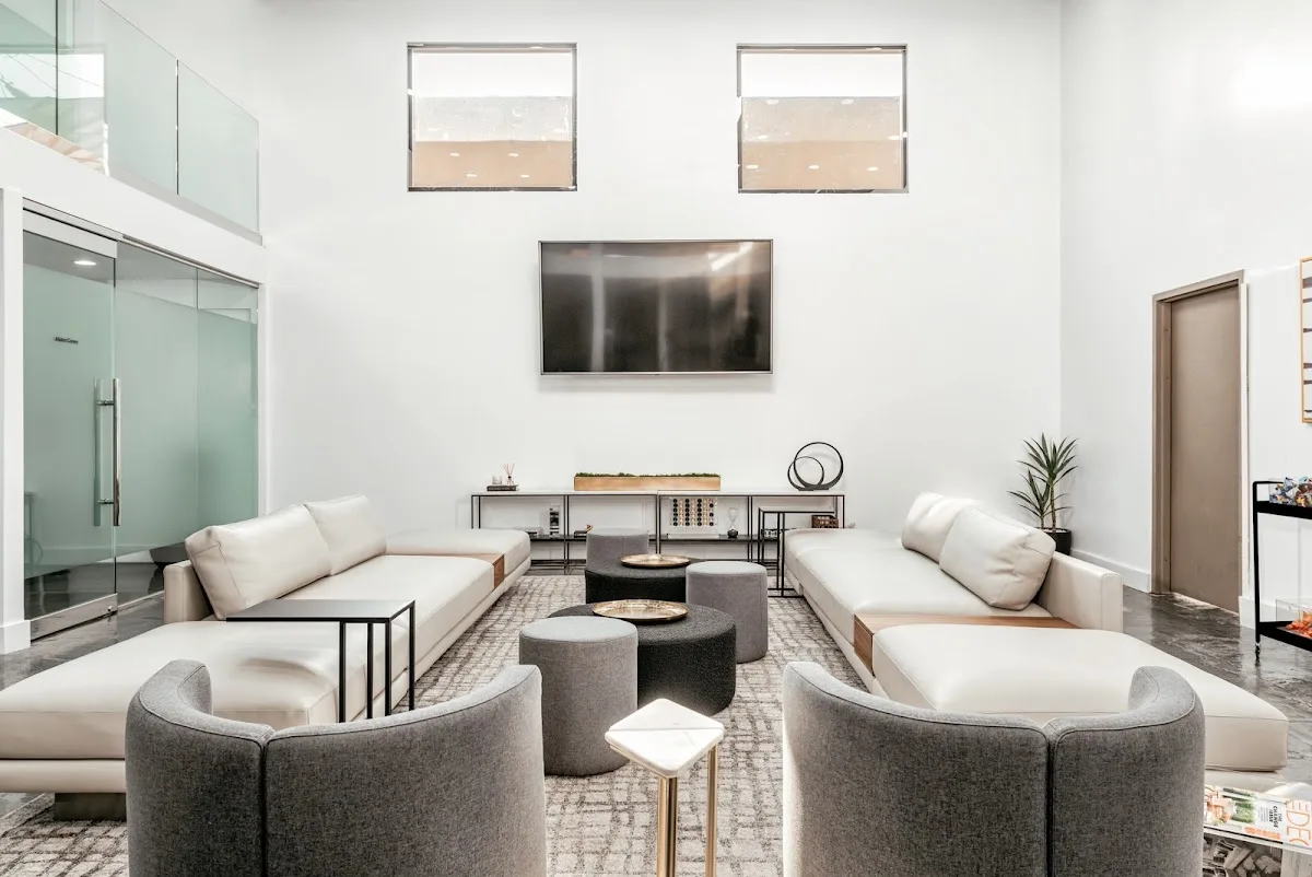 Silicon Beach Treatment Center - Photo 4