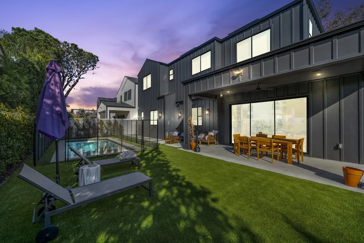 Refine Recovery - Photo 1