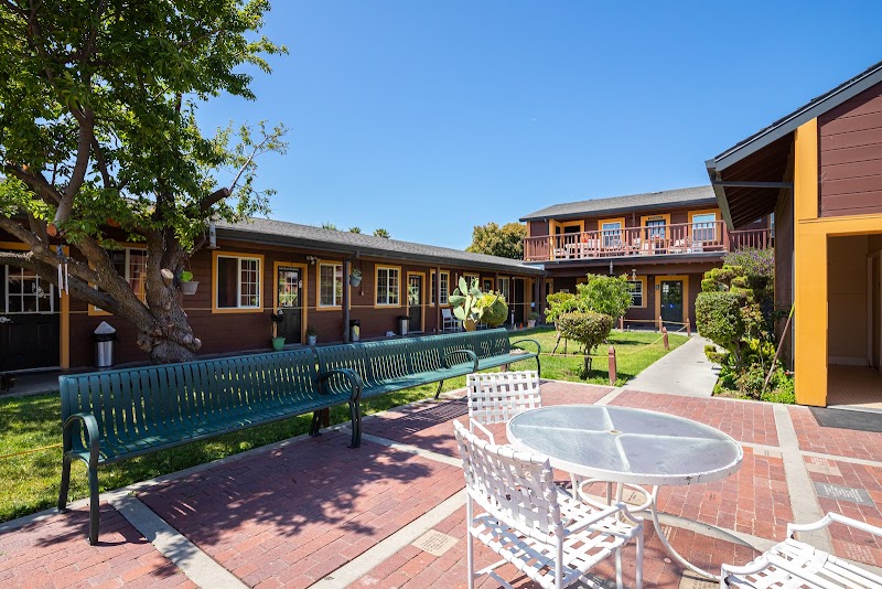 Sun Street Centers Women Residential Program - Photo 2