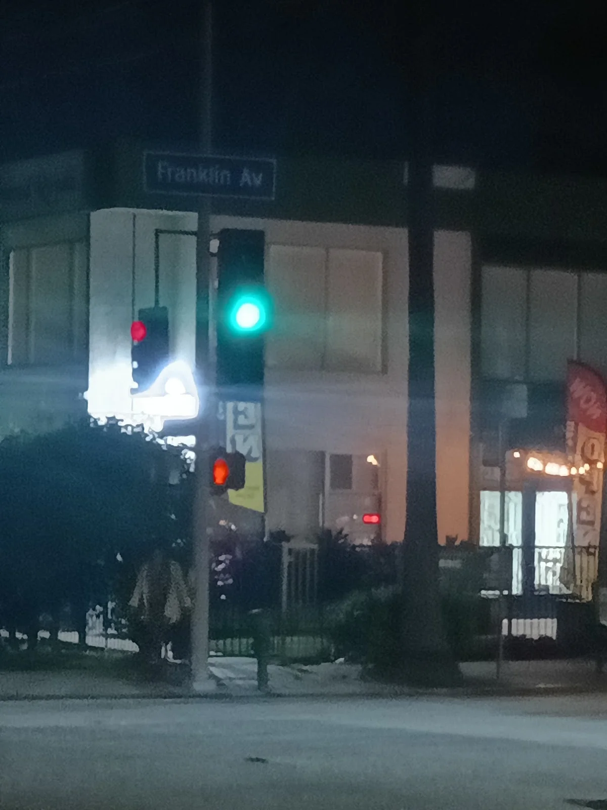 Van Ness Recovery House - Photo 5